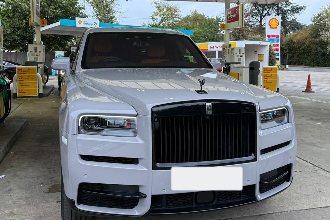 White Rolls-Royce Cullinan